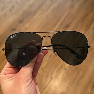 Ray-Ban Aviators (Large), Black Polarized